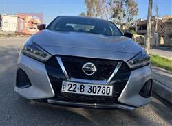 Nissan Maxima